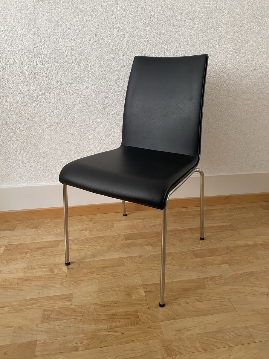 Stühle: 6x Stühle, schwarz und lederbespannt – Gebraucht aus Bern von joxter 3