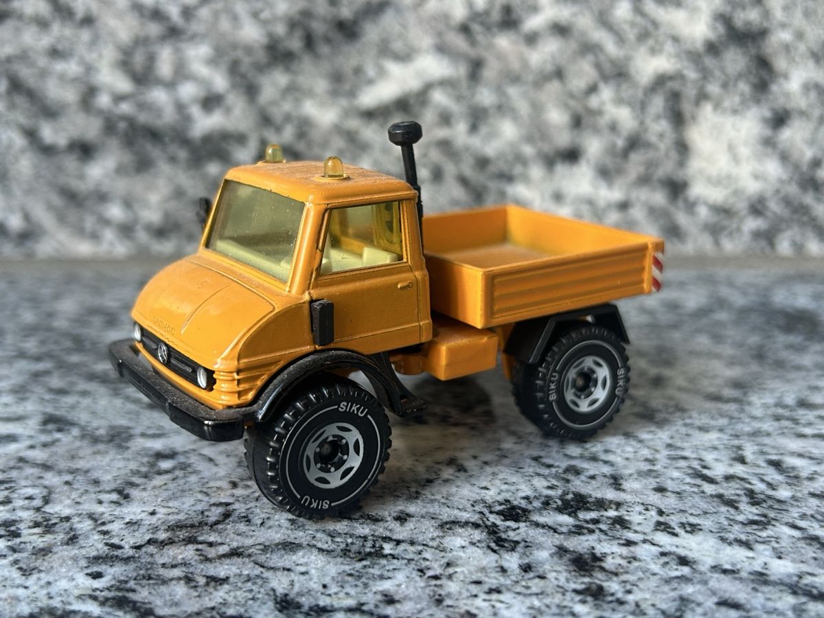 Siku Modellbausätze & Standmodelle: Unimog Siku – Gebraucht aus Horw von Tigercat635