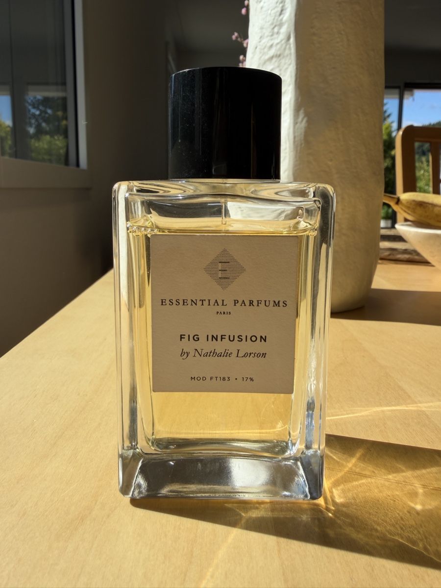 Parfum & Eau de Toilette: Essential Parfums Fig Infusion – Gebraucht aus Urdorf von ktu_bqn9