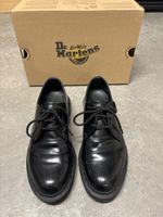 Dr. Martens Schuhe, schwarz, Grösse 43