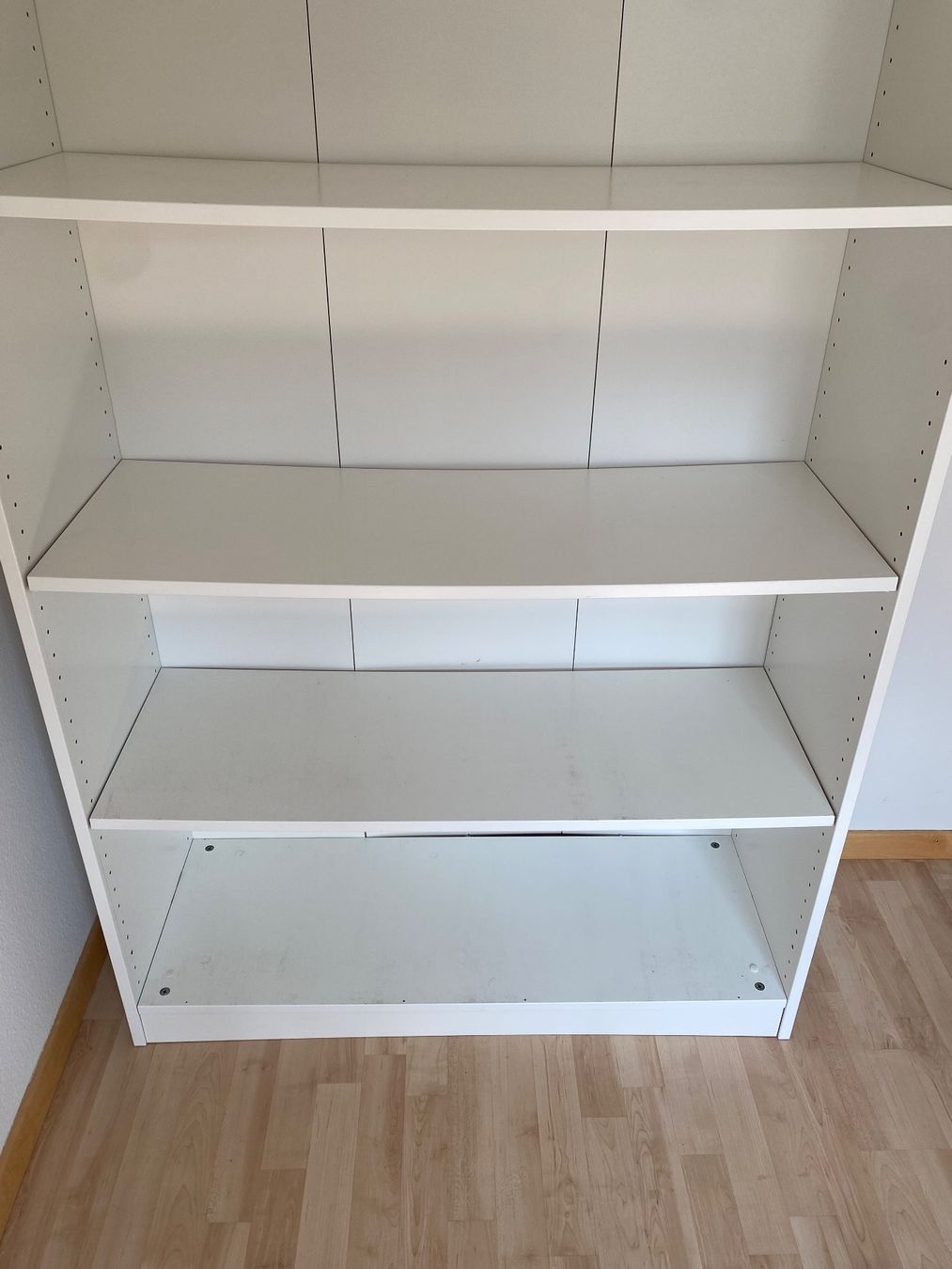 Ikea Regale: IKEA Billy Regal abzugeben – Gebraucht aus St. Gallen von blo_yfy2 1