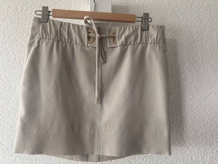 Gucci Minirock, Grösse 38 (42ital), beige taupe top!