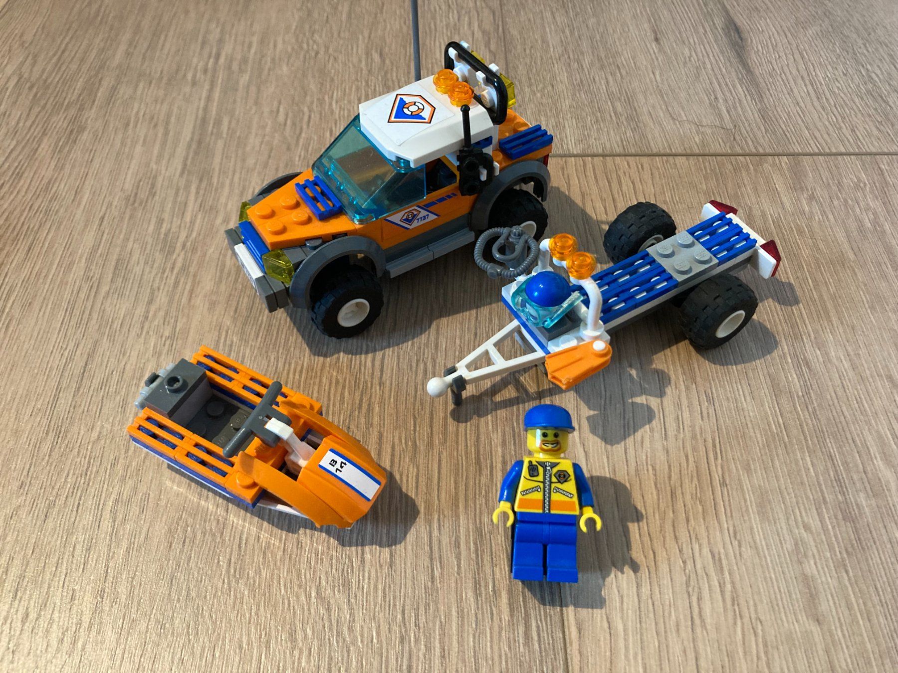 Lego Kit di costruzioni: LEGO City Coast Guard, 3 sets – Usato da Chézard-St-Martin venduto da blaserya 2