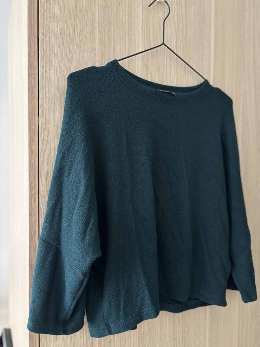 Bershka Pullover & Sweatshirts: Dunkelgrüner Bershka Pullover, Grösse XS S – Gebraucht aus Basel von mic_5258 2