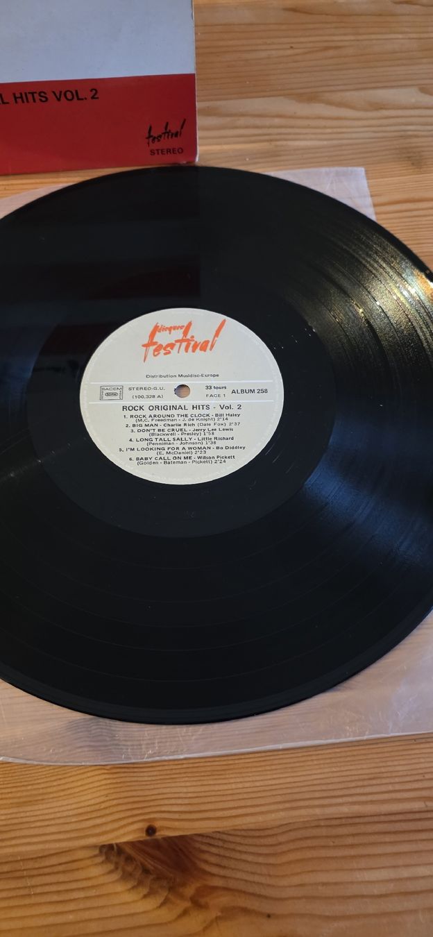 Schallplatten: VRock n' Roll Original Hits Vol. 2 Vg,G – Gebraucht aus Yvonand von RF-VINYL 2