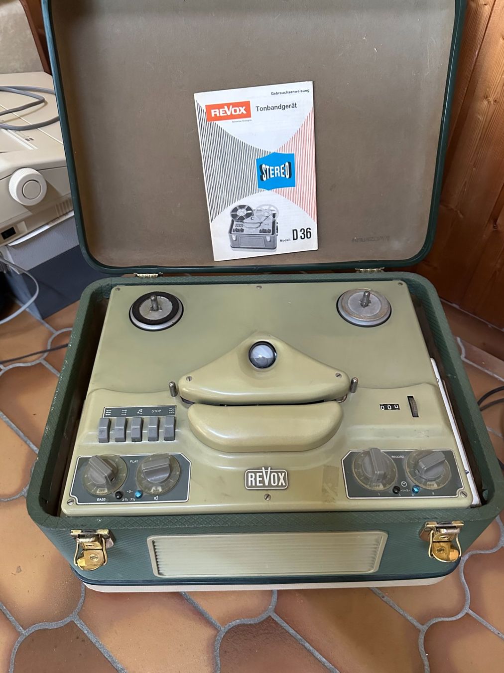 Revox Sistemi audio & multimediali: REVOX Tonbandgerät, Modell D 36 – Usato da Bättwil venduto da paul74