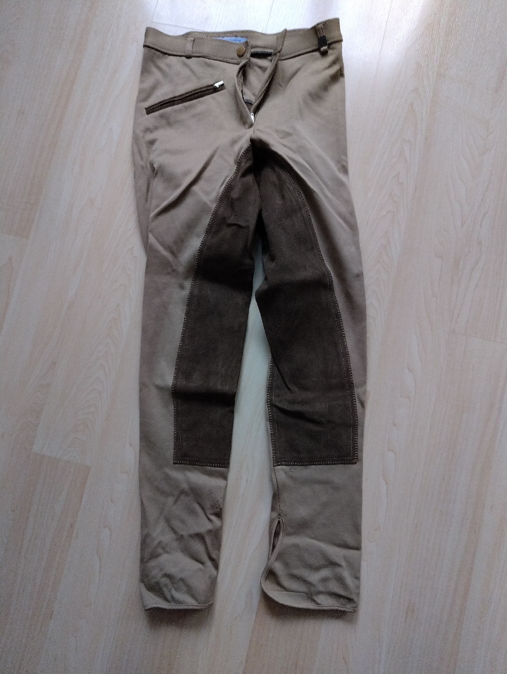 Pantaloni: Reithosen Gr. 34 Beige  – Usato da Rotkreuz venduto da Wirbelprinzessin