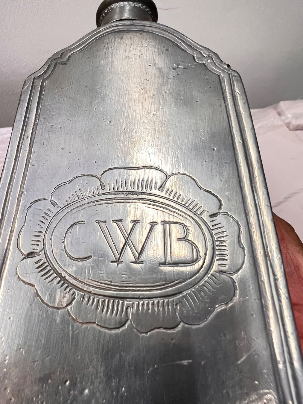Sonstiges: Antique pewter flask – Gebraucht aus Lausanne von NYC67 7