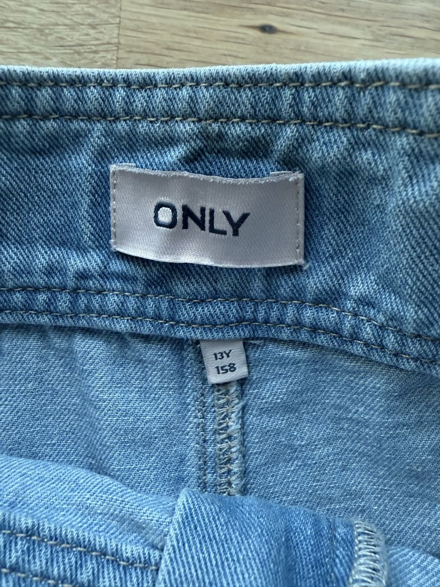 Only Vestiti & Gonne: Jeans Hosen-Rock, ONLY, Gr. 158 – Usato da Luzern venduto da nad_nf8f 3