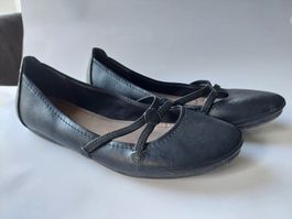 Schwarze Tamaris Ballerinas, Gr. 40