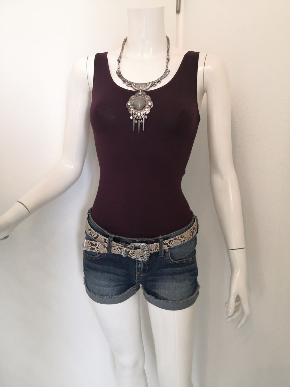 Mango Top: 🤩MANGO TOP BORDEAUX STRETCH – Nuovo (secondo la descrizione) da Olten venduto da Naja-Twins-Twins 5
