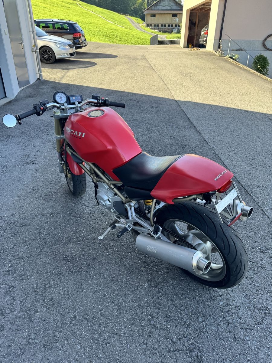 Ducati Strada: Ducati Monster 600 frisch ab MFK – Usato da schwyz venduto da wiisl 4