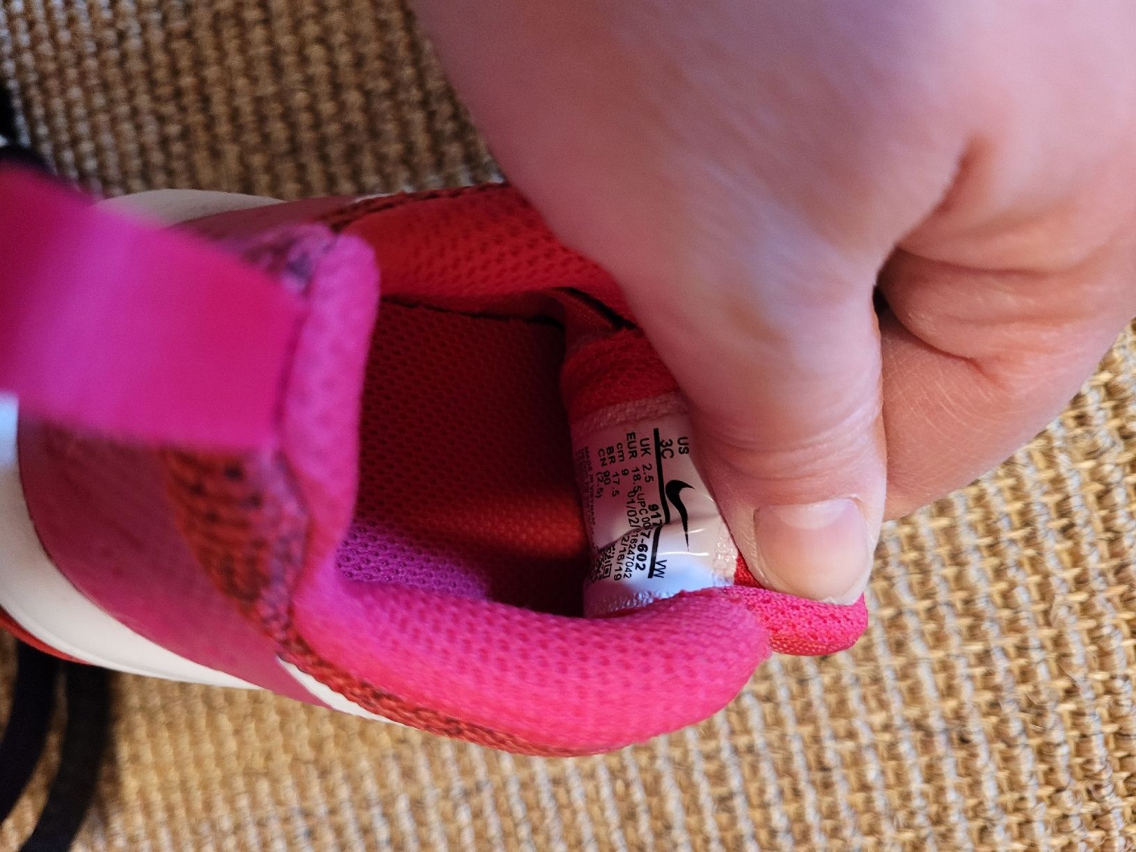 Nike Scarpe per ragazzi: Baby Nike Schuhe Gr. 18.5 - neu!! – Nuovo (secondo la descrizione) da Lütisburg venduto da amerika123 3
