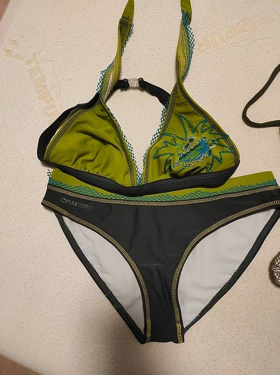 Altra biancheria intima: Costumi diversi  – Usato da Bellinzona venduto da mar_b5cp 1