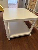 Beistelltisch weiss auf Rollen Ikea mit Gebrauchsspuren