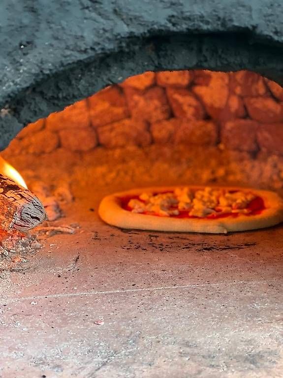 Pizzaofen: Lehm Pizzaofen – Gebraucht aus Buchs SG von serscho