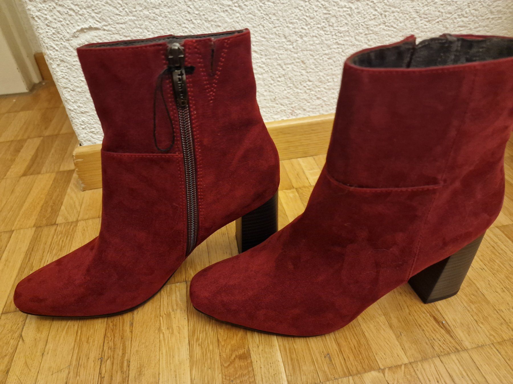 Tamaris Damenschuhe: Tamaris Stiefeletten, Gr. 39, bordeaux – Neu (gemäss Beschreibung) aus Wädenswil von Gabinomi 2