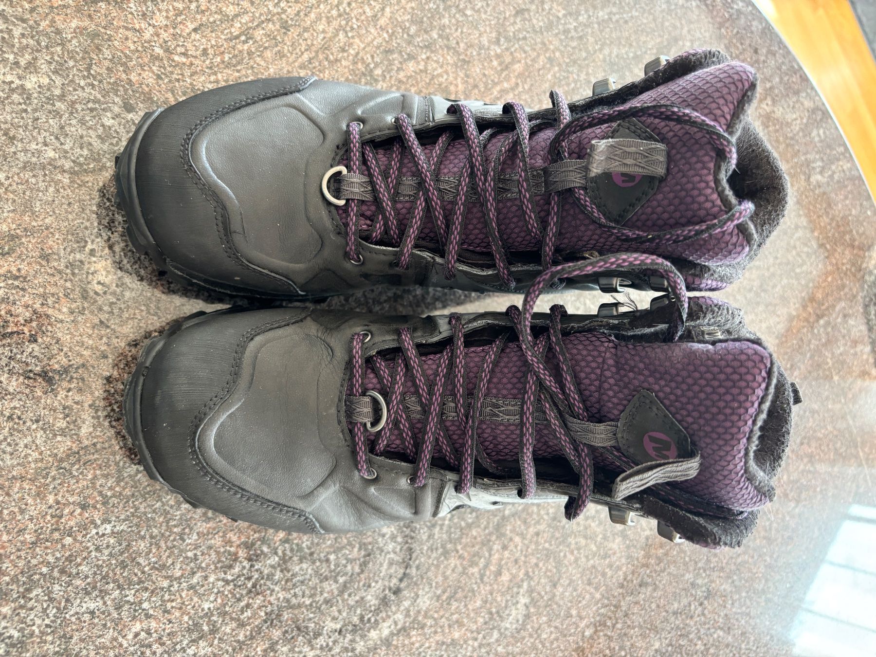Merrell Scarpe da donna: Merrell Winterschuhe Gr.38,5 – Usato da Hasliberg-Hohfluh venduto da hasliberg79