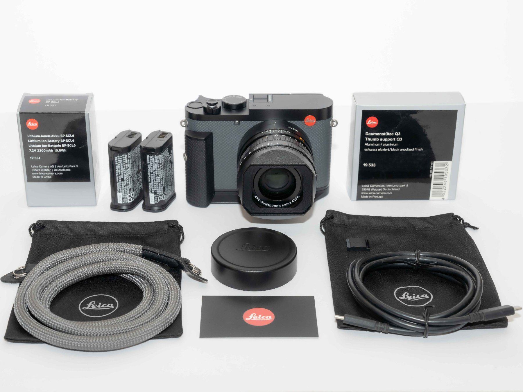 Leica Fotocamera: Leica Q3 43 comme neuf + accessoires – Usato da Lausanne venduto da 1000steps