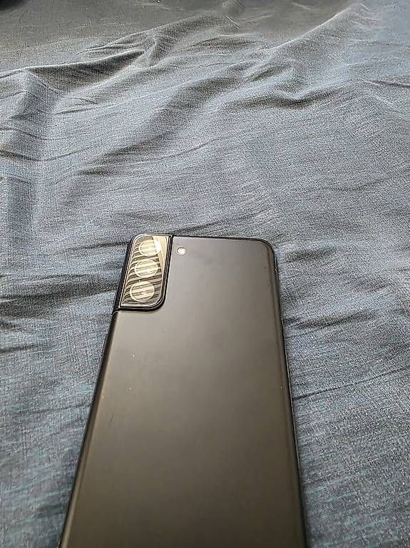 Portables: SAMSUNG S 21 + – D'occasion à Bassersdorf par ros_mn7q
