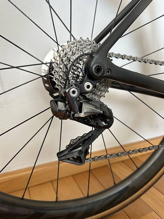 Vélos: Specialized S-Works Tarmac SL6 Disc - Dura Ace Di2 - ZIPP – D'occasion à Lugano par kas_5z2h 3