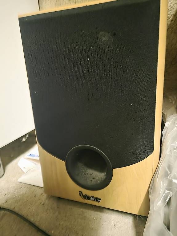 Amplificatori: Amplificatore Piooner + 5 casse infinity + subwoofer – Usato da comano venduto da alangoa 2