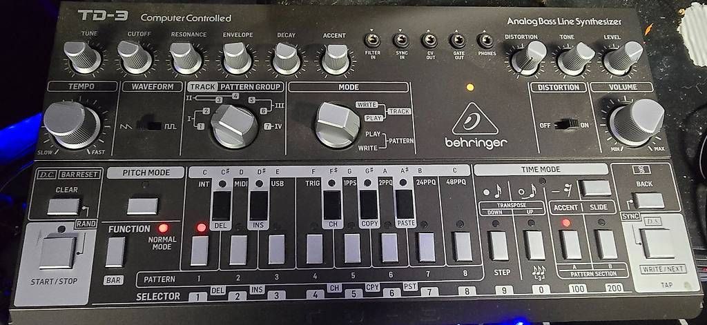 Strumenti musicali: Beringer TD 03  – Usato da Winterthur venduto da ThyUnknownMusic 2