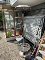 Heizstrahler, Heizpilz für Terrasse mit Tischlein