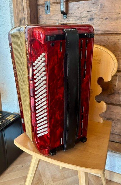 Record Strumenti musicali: Record Carina 4 chörig C-Griff – Usato da Frutigen venduto da MoMeJa 4