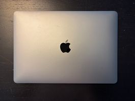 MacBook Pro 13" (2020)