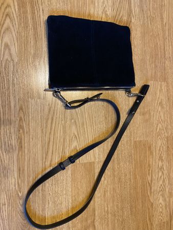 Schwarze Umhängetasche von H&M