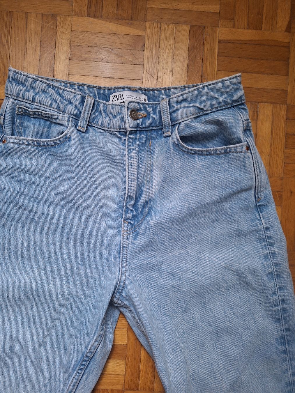 Zara Jeans: Zara Jeans, hellblau, Gr. 38, Top Zustand – Nuovo (secondo la descrizione) da Adlikon b.Regensdf venduto da che_xxb9 1