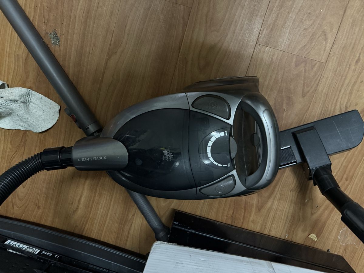 Aspirapolveri & Accessori: Staubsauger Centrixx – Usato da Birsfelden venduto da mah_6yvz 5