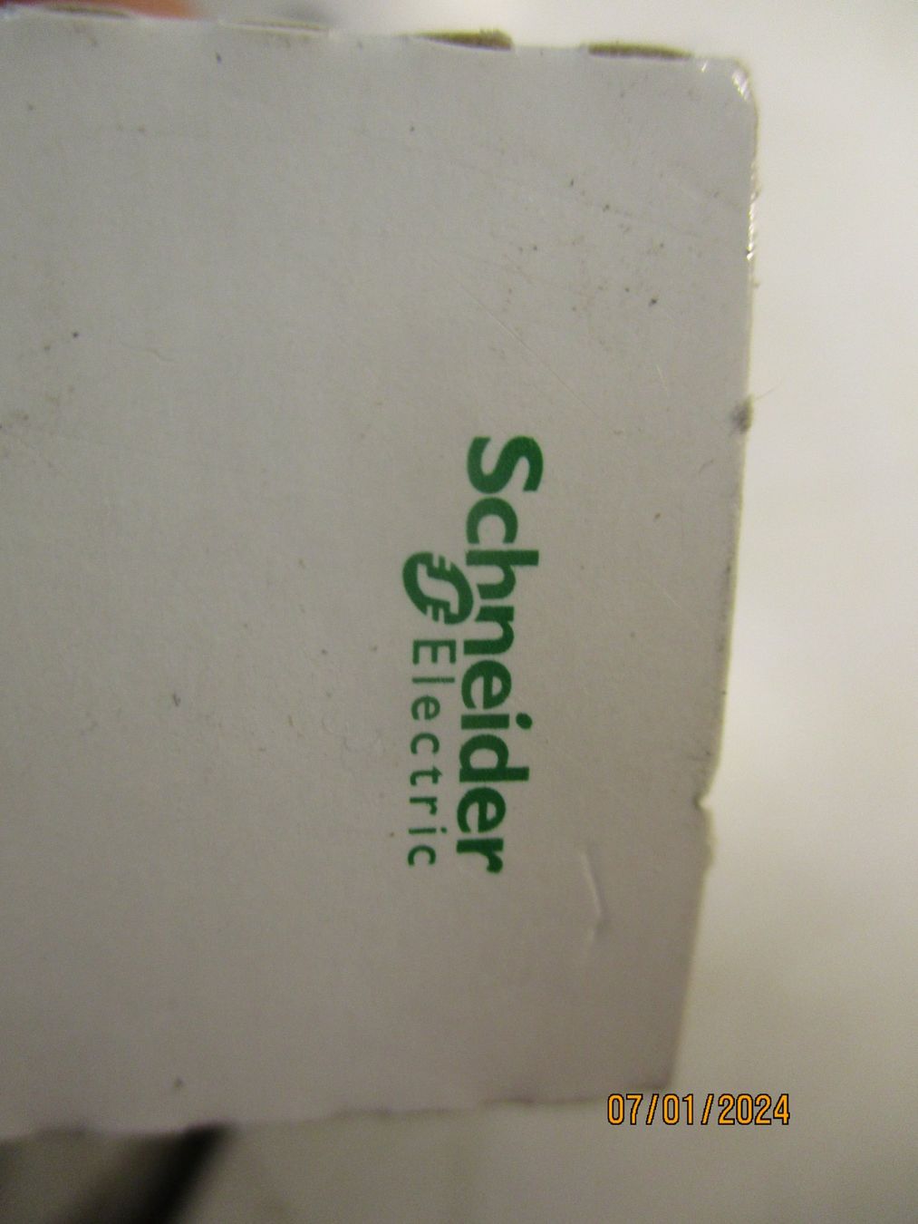 Schneider Elektronikbauteile: SCHNEIDER GROUPE: SCHNEIDER ELECTRIC 089499 – Neu und originalverpackt aus Langnau i. E. von Superseven69 2