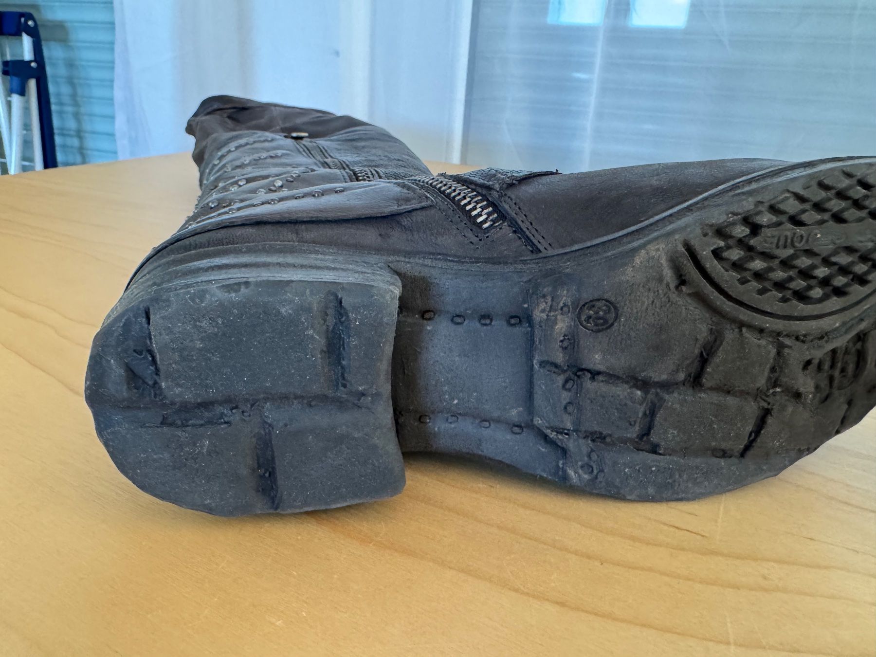 Scarpe da donna: Stiefel, Leder, dunkelgrau, Grösse 39 – Usato da Rorschacherberg venduto da beeechen 4