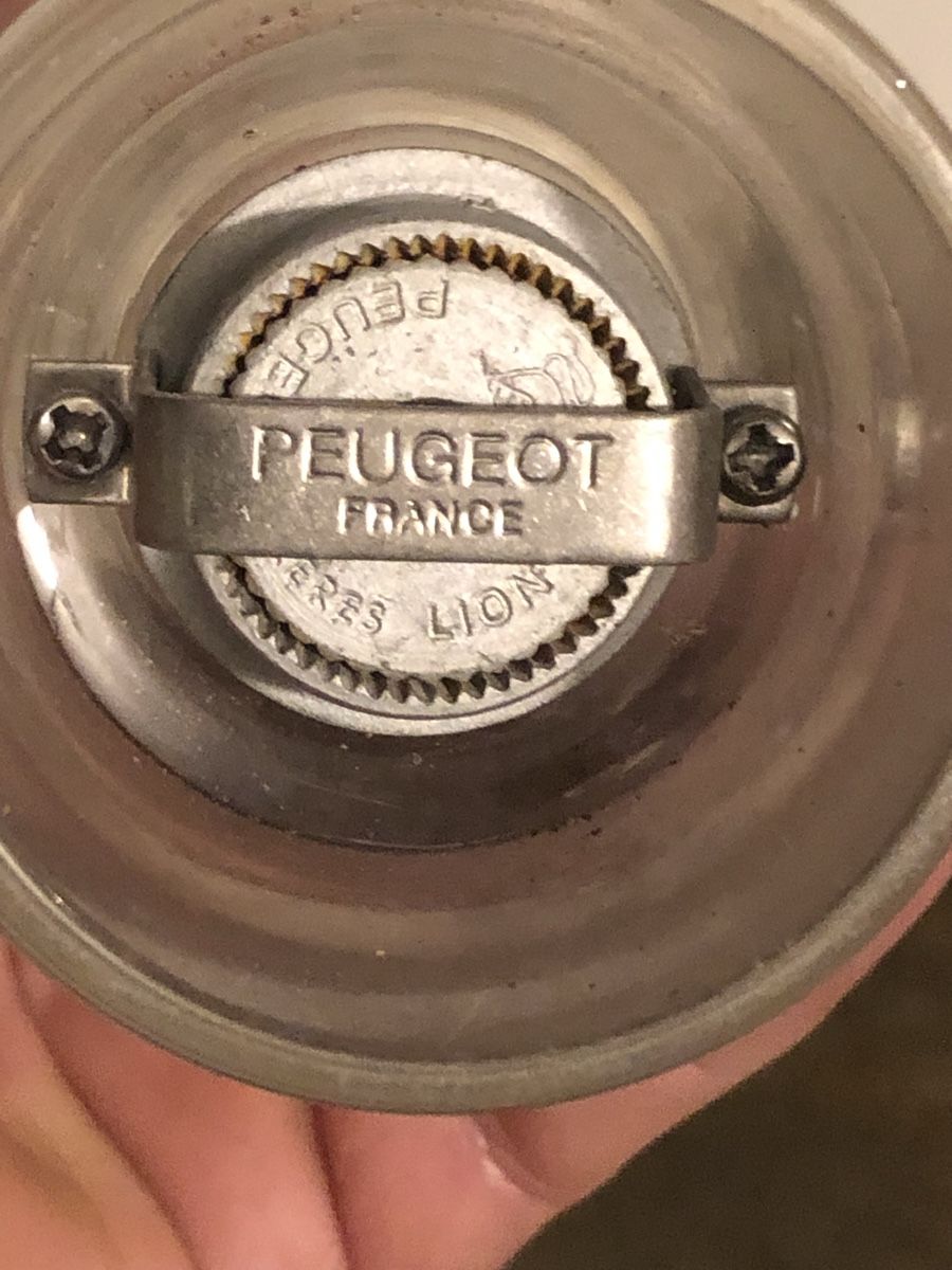 Appareils de cuisine: Pfeffermühle Peugeot  – D'occasion à Arbon par Wladimir1 4
