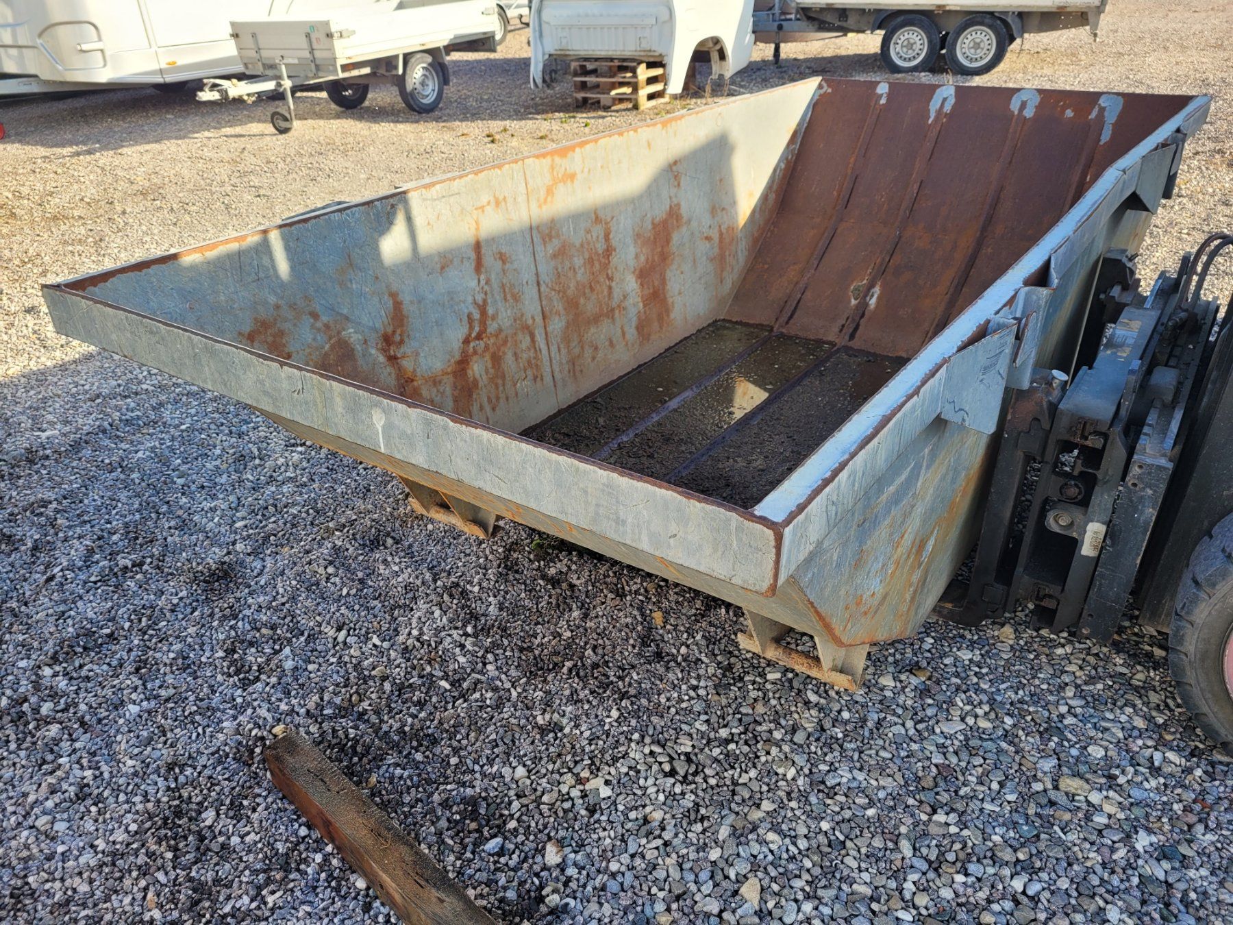 Baucontainer: WELAKI Mulde – Gebraucht aus Frick von auc_yyv6 1