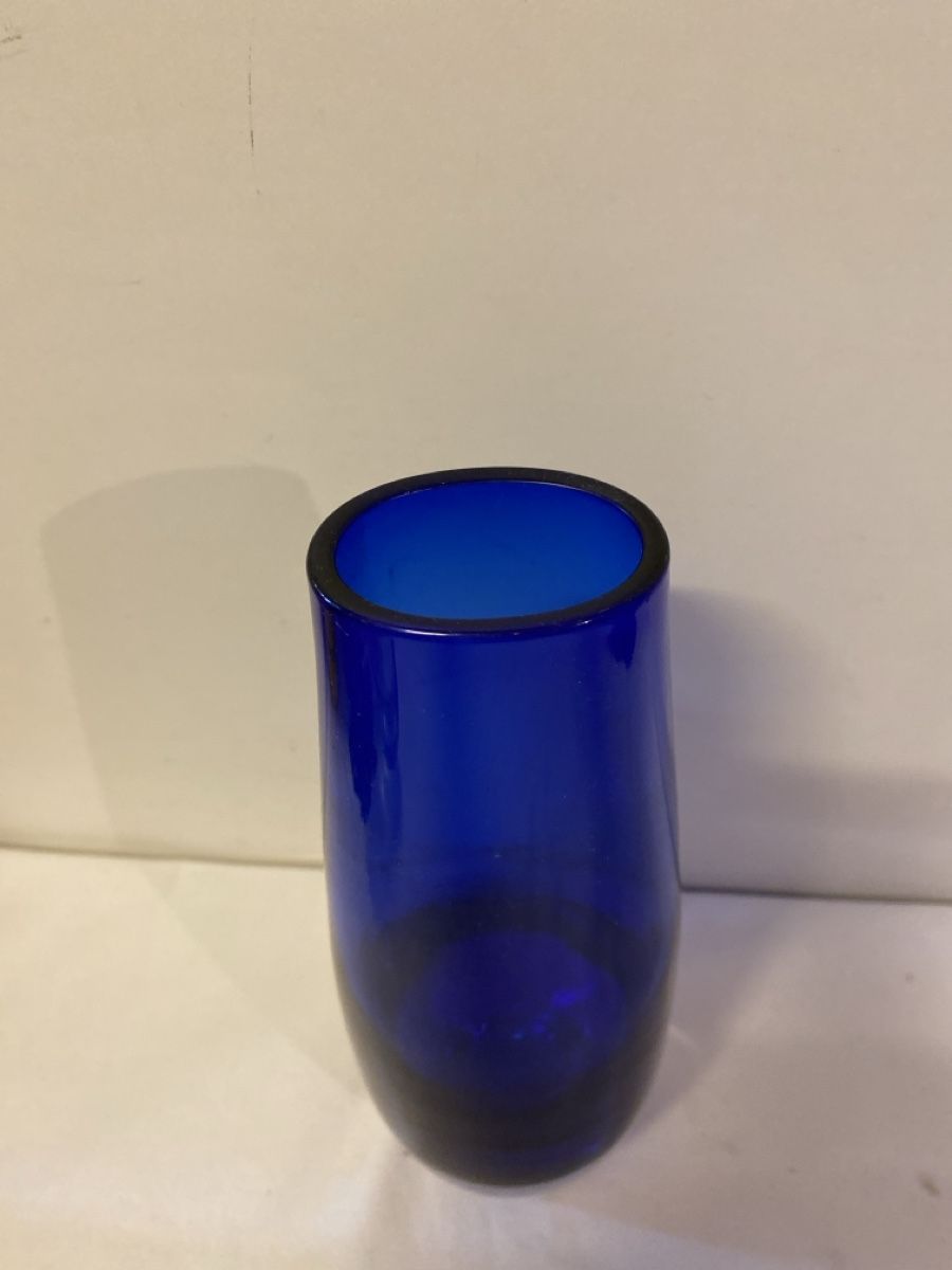 Vasi & Recipienti: Elegante blaue Glasvase – Usato da sursee venduto da trilli-tralli 8