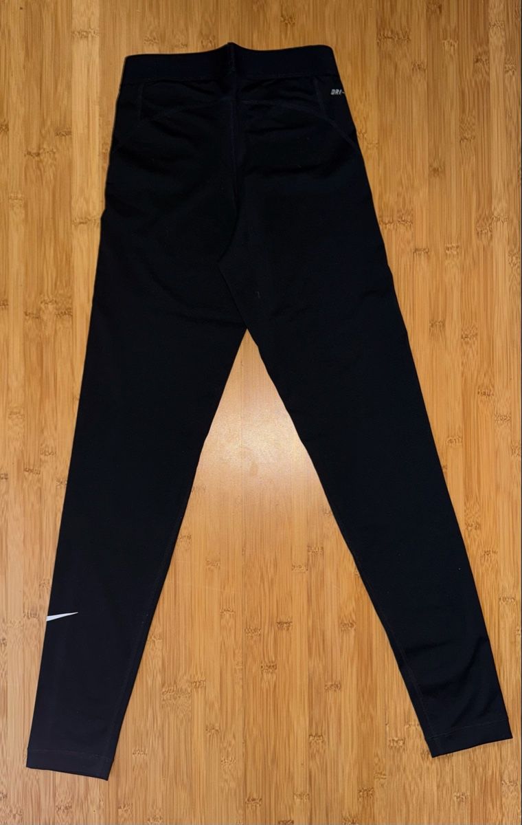 Nike Leggings: Nike Pro Lauftights, Schwarz, Gr. S – Usato da Brienz BE venduto da jeyjeyyyyy 2