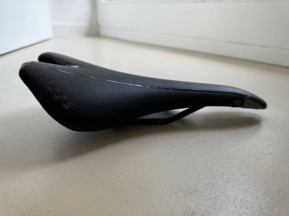 Selle Prologo Kappa RS STN Noire - 140x280 Mm, 243g - Pour Route, VTT, Tourisme - Rail 7x7 Mm