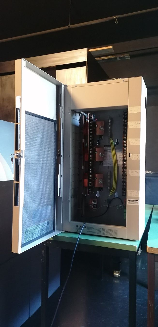 Strumenti musicali: Rack dimmer ETC Unison + ETC ED15N 12ch – Usato da Bellinzona venduto da fan_tc7f 2