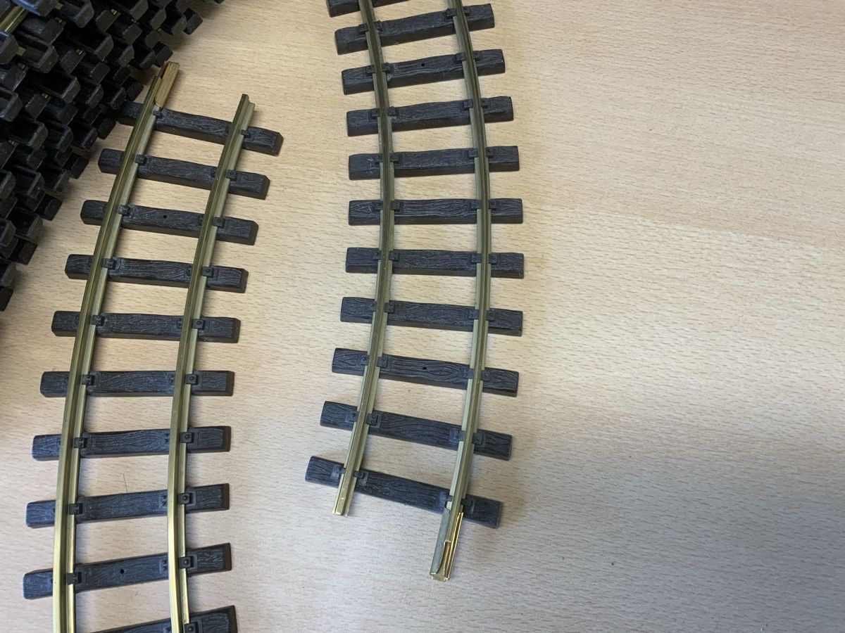 Modelleisenbahnen: 12 Schienen R 1 – Gebraucht aus Niederuzwil von Miami1999 1