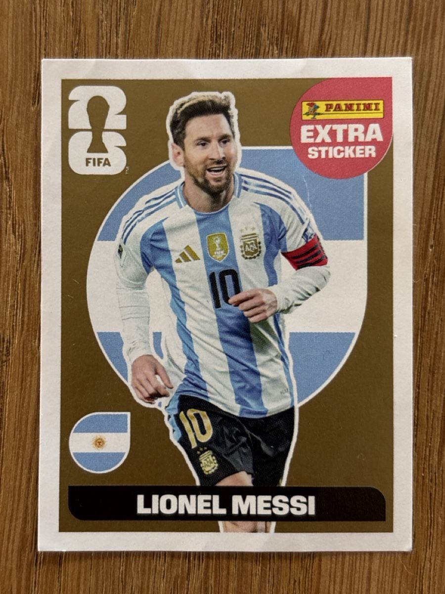Panini Sammelbilder & Trading cards: Panini Extra Sticker Gold Lionel Messi – Gebraucht aus Luzern von Eitschpi78