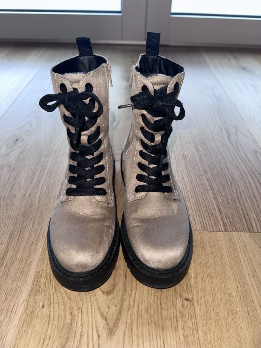 Damenschuhe: Stifelette – Gebraucht aus Zürich von CALI8053