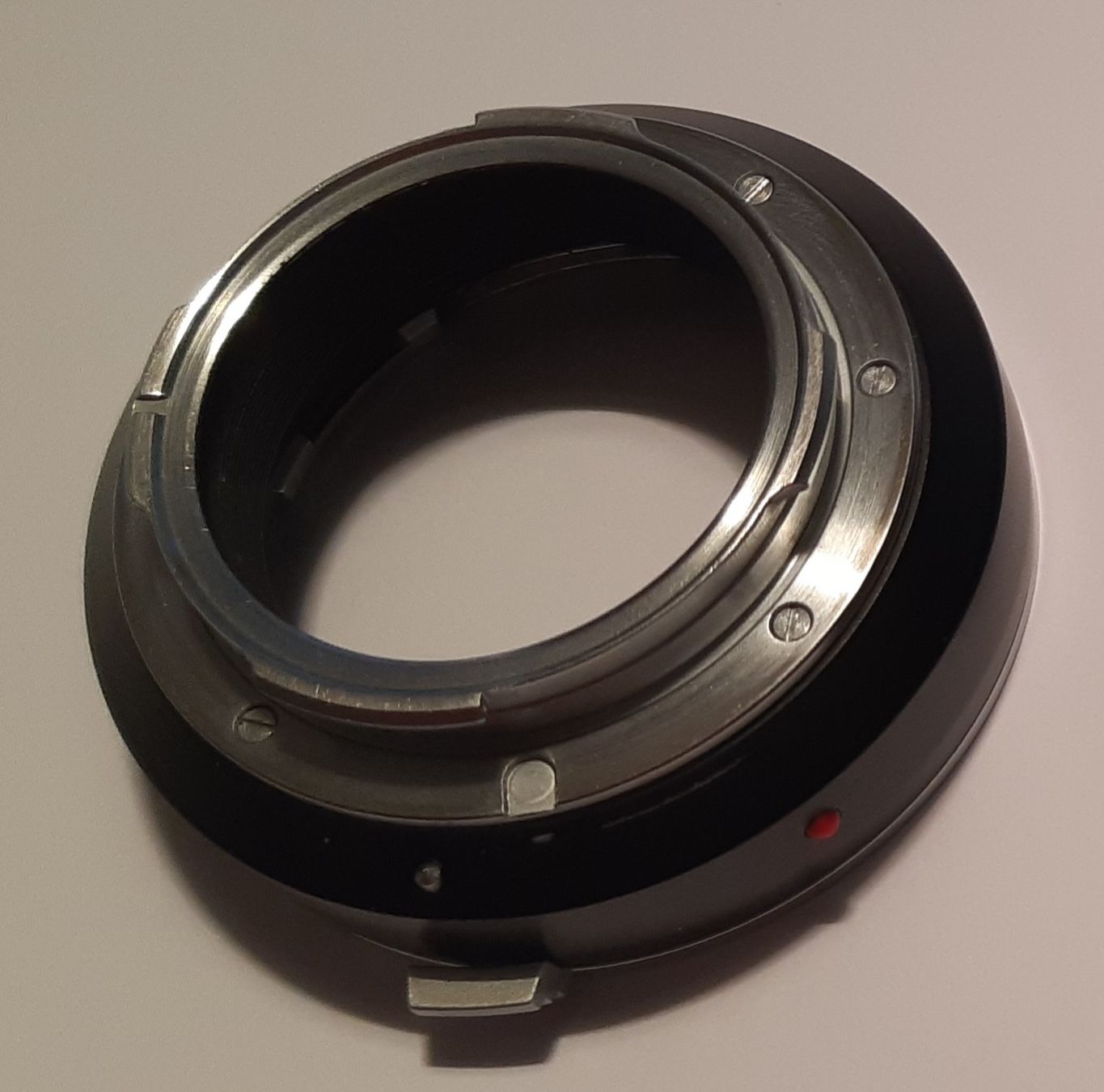 Leitz Adattatori foto: Leitz Adapter 22228-500934 mit Front- und Rückdeckel – Usato da Biel/Bienne venduto da Jumajo 1