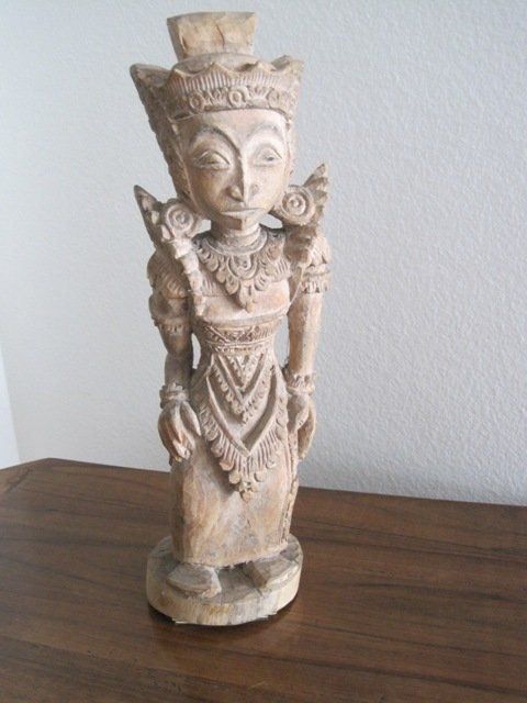 Figurines: HOLZFIGUR "TEMPELDIENERIN" – D'occasion à Zürich par Fredor01