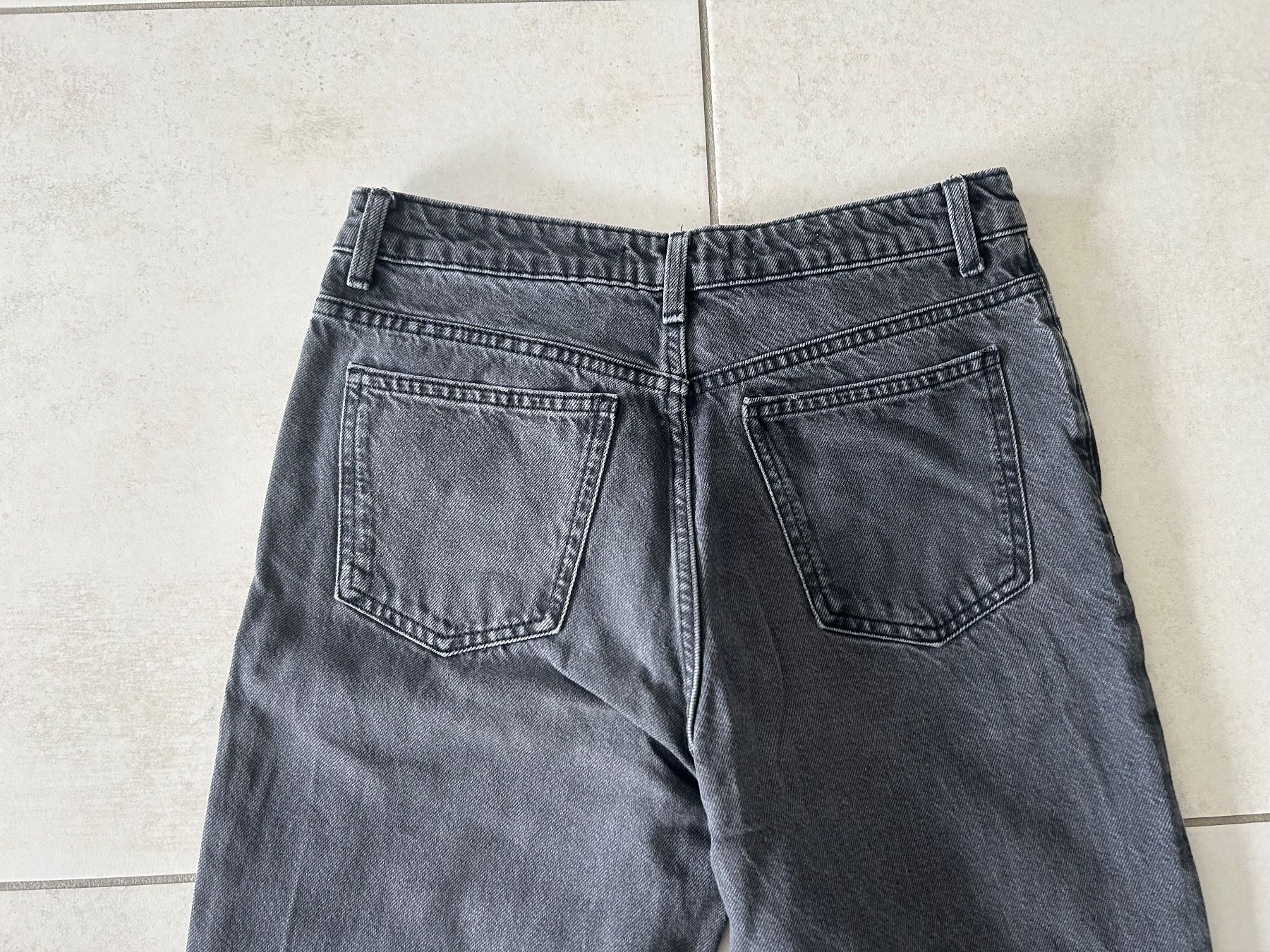 Mango Jeans: Jeans Mango Mom – Usato da Courrendlin venduto da loko2910 3