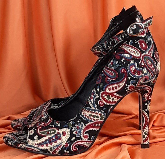Scarpe da donna: Bunte Peep Toe High Heel Sandalen Gr.39 – Nuovo (secondo la descrizione) da Seuzach venduto da VT-Collections2 3