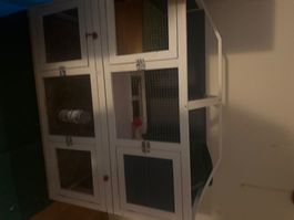 Cage pour rongeurs en bois avec plusieurs niveaux