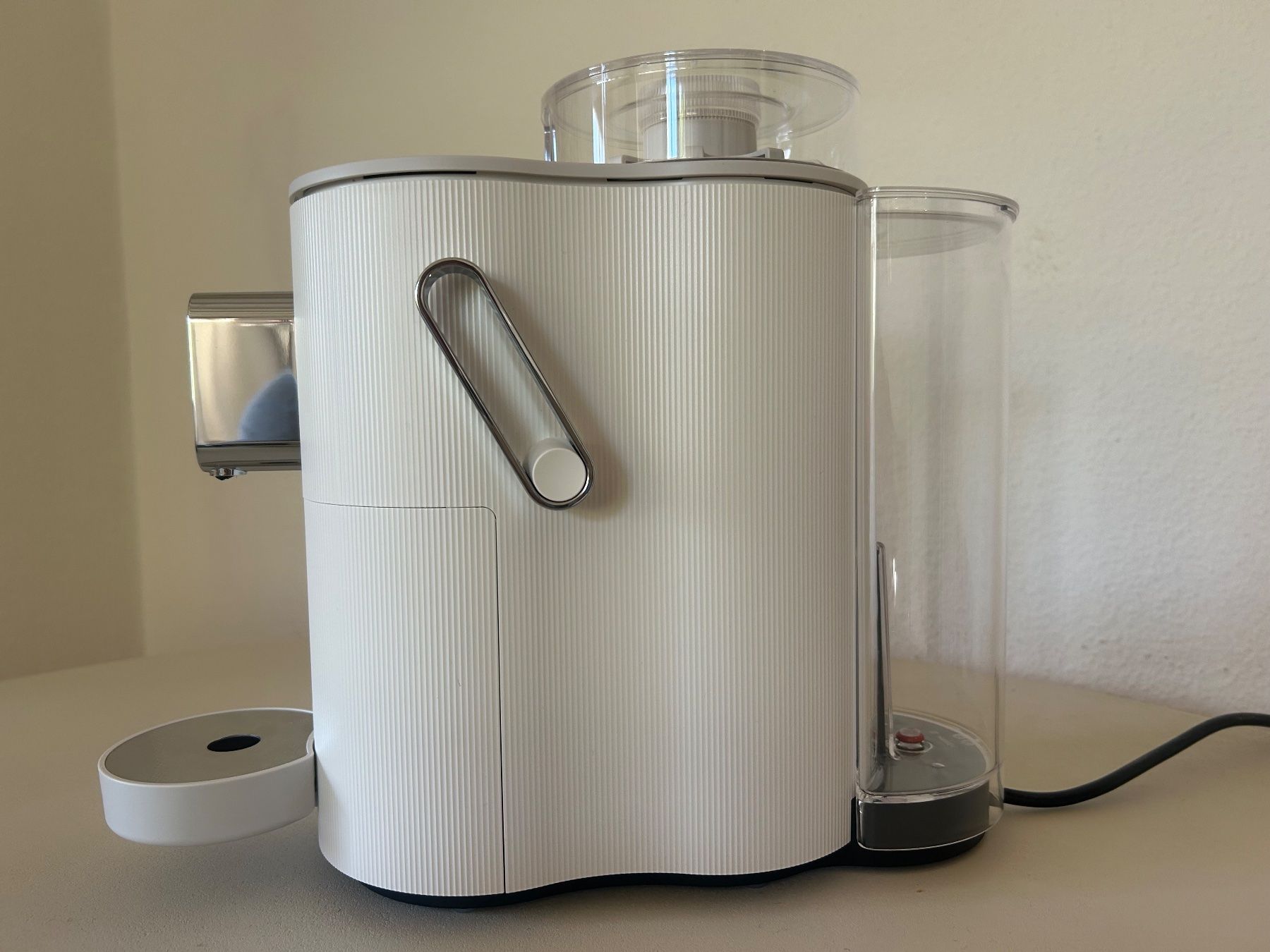 Coffee B Macchine per caffè & Macchine per espresso: CoffeeB Globe Weiss NP 150.- / einmal gebraucht – Nuovo (secondo la descrizione) da Rorschacherberg venduto da Svebe 1